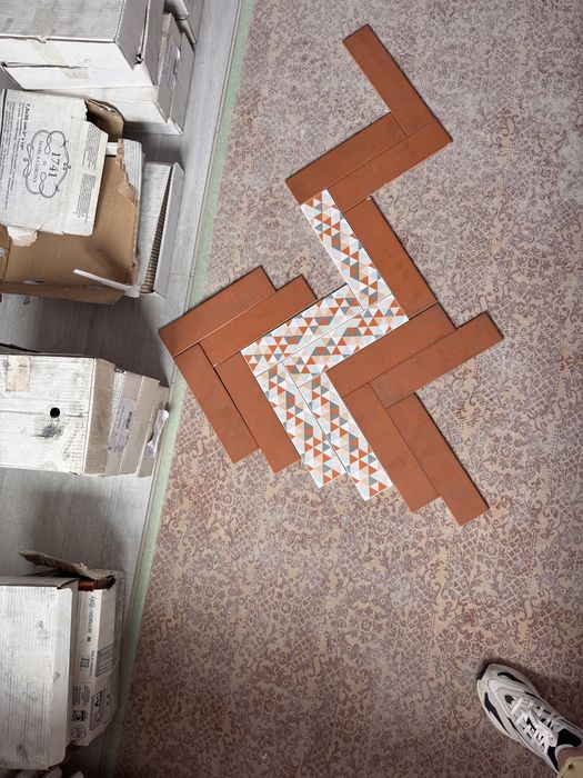 Placi fainta decor stil “metro”