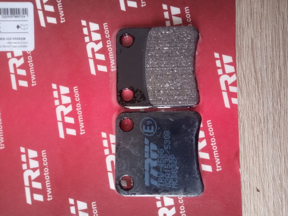 Накладки TRW MCB832P за Aprilia BMW Honda Piaggio Vespa Kymco и Други