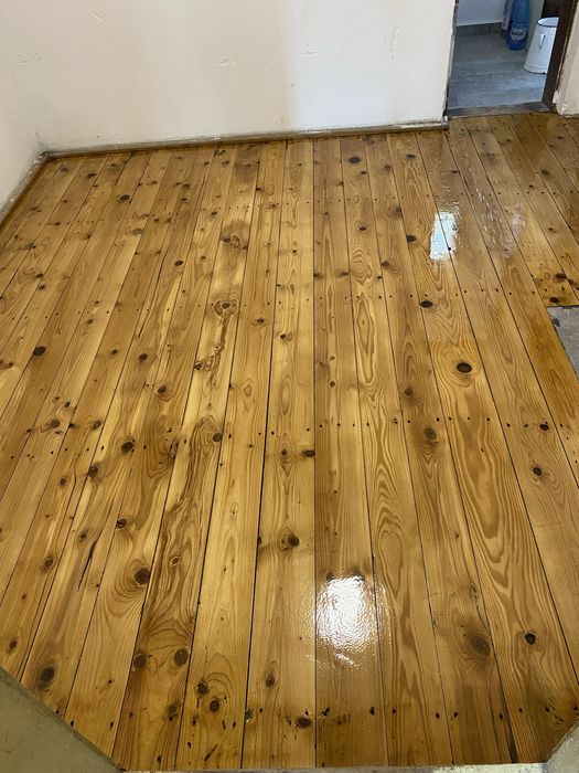 Parchetar cu experienta