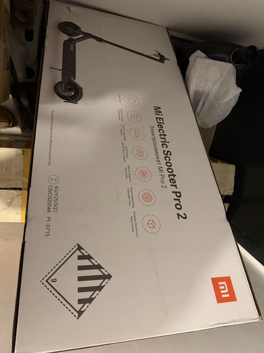 Продам электросамокат Xiaomi