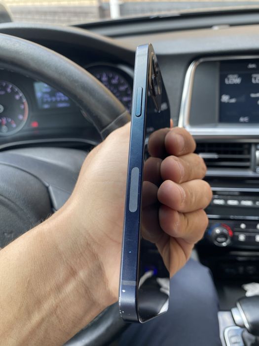 Айфон Iphone 12 темно-синий