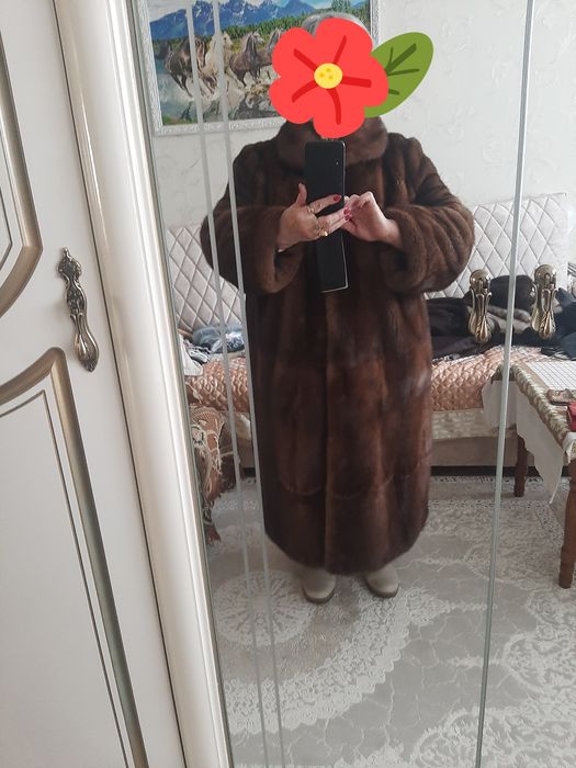 Шубы норковые ,д