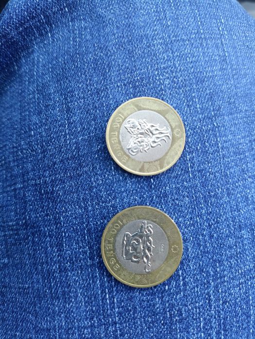Монеты 100 теңге