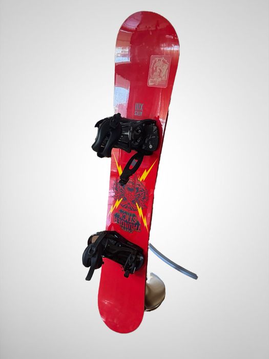 Сноуборд Capita Thunderstick + автомати Rossignol + подарък протектор