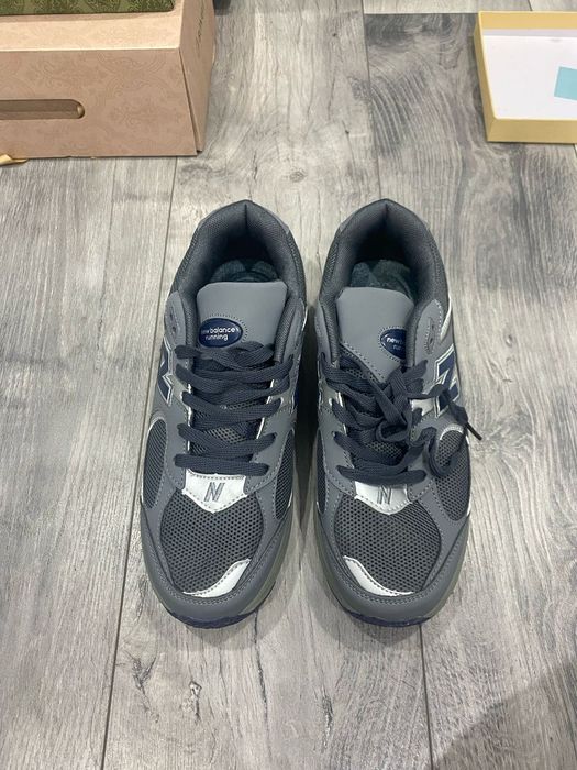 Продам кросовки новые