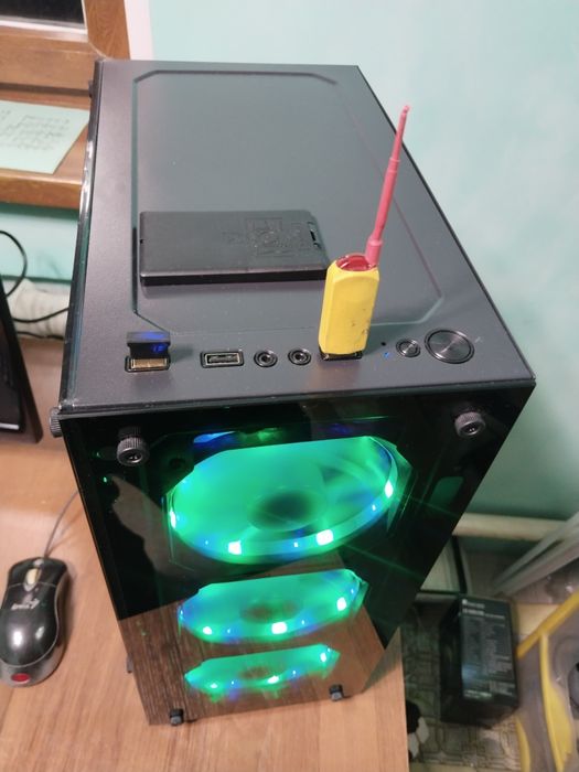 Продам ПК  intel Xeon, 8 ядер/16 потоков