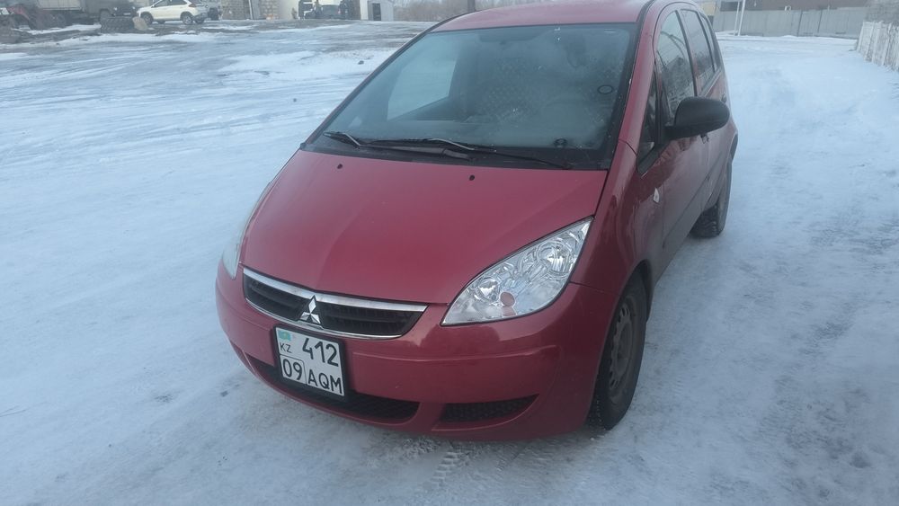 Митсубиси Кольт Mitsubishi Colt