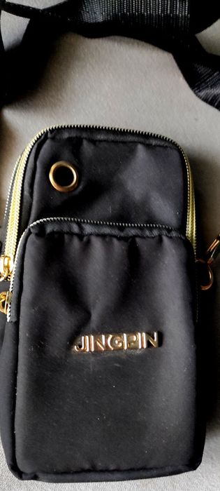 Малка чанта за рамо