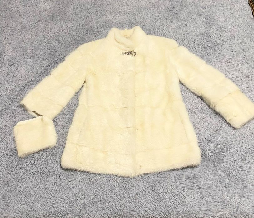 Женская шуба из норки