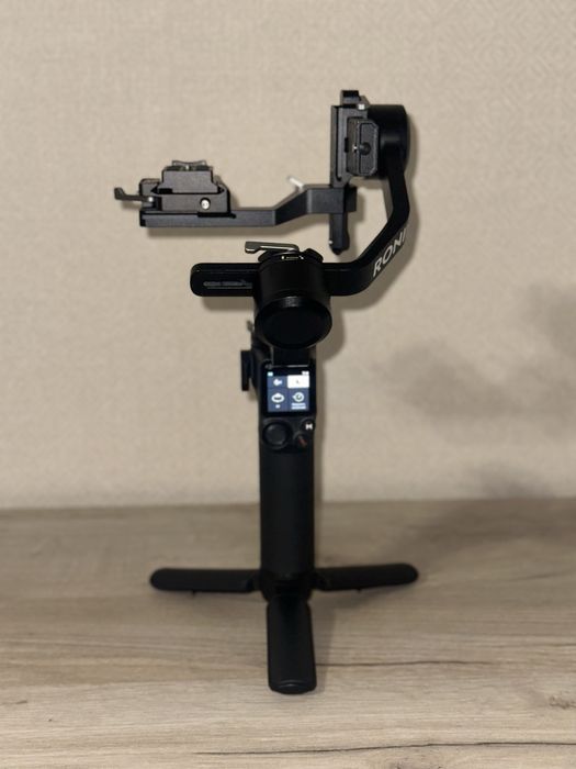 DJI RS 3 Mini | Легкий профессиональный стабилизатор