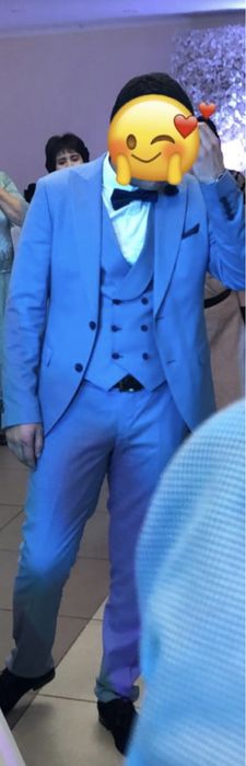 Продам костюм тройку турция