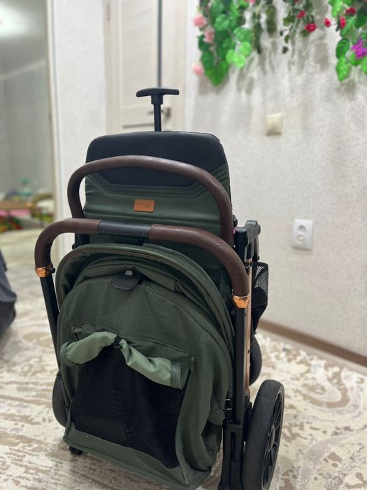 Коляска Текнум турецкий