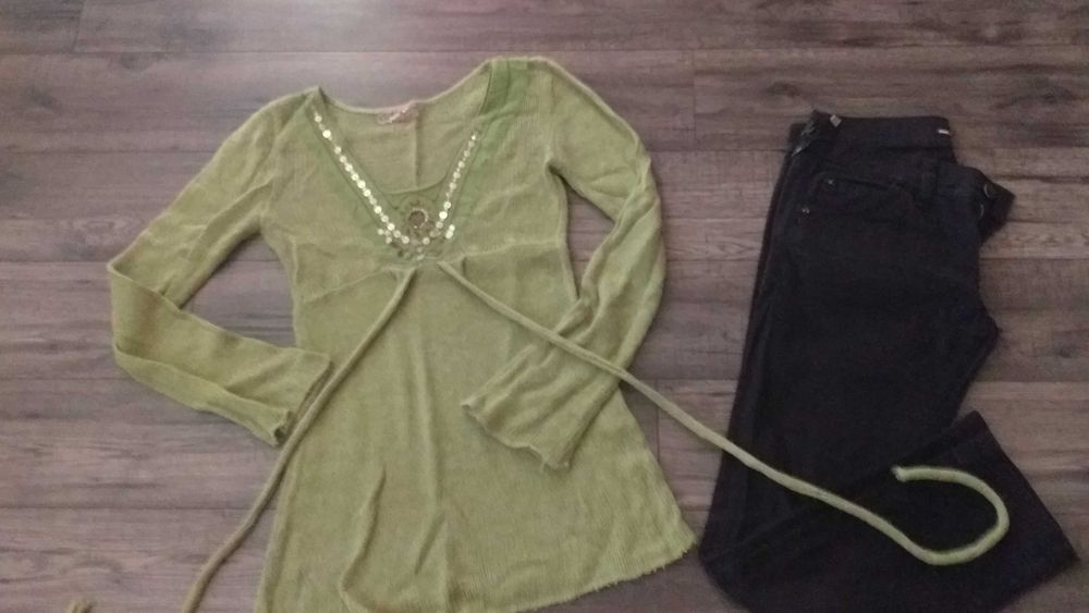 Дамски модерни  дънки размер 29 и други дрехи -25-80лв.