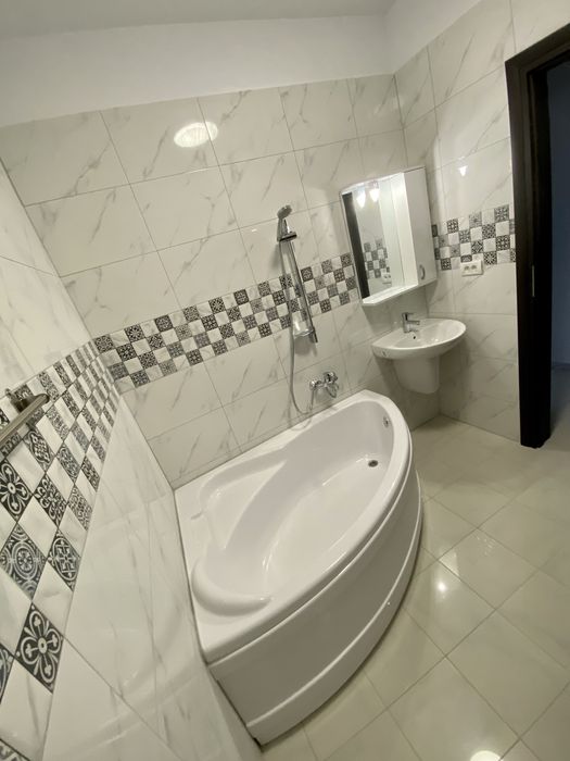 Inchiriere apartament 2 camere in Militari Residece, vis a vis de Tineretului Plaza. Mobilat si utilat complet!