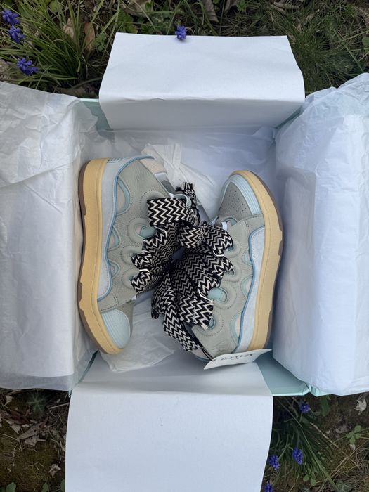 lanvin curb pale blue