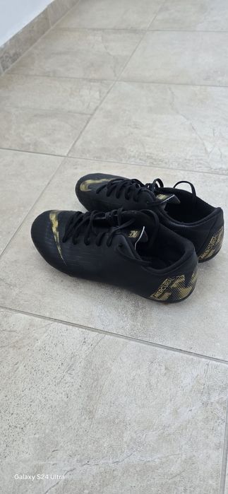 Бутонки Nike Mercurial 37.5
