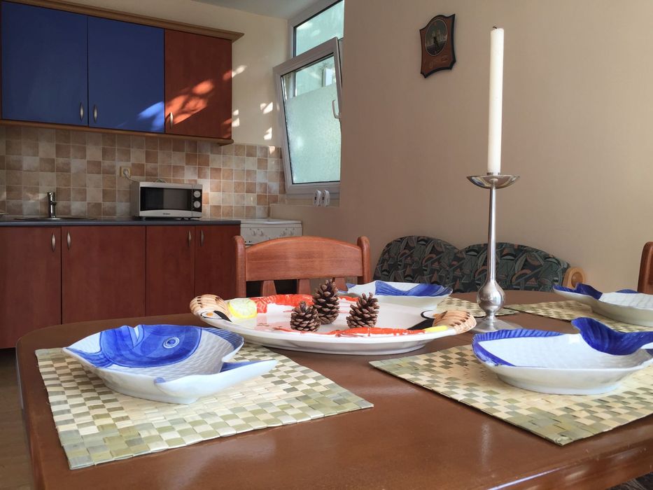 Дава се под наем Двустаен апартамент в Пловдив, Център - 70 кв.м за 2500 € - Снимка #9