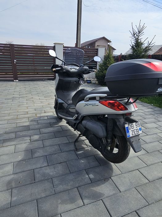 Scuter Yamaha  Xmax 250i an 2010