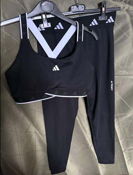 Adidas спортен екип