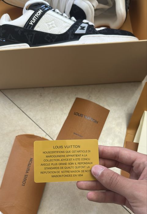 Louis vuitton sneakers originali