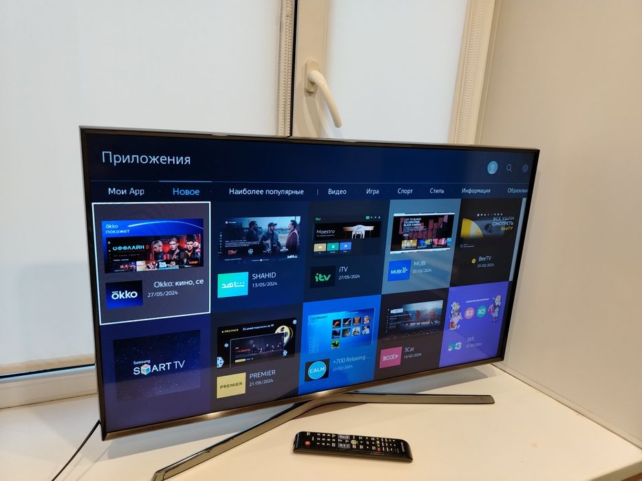 Продам телевизор смарт samsung