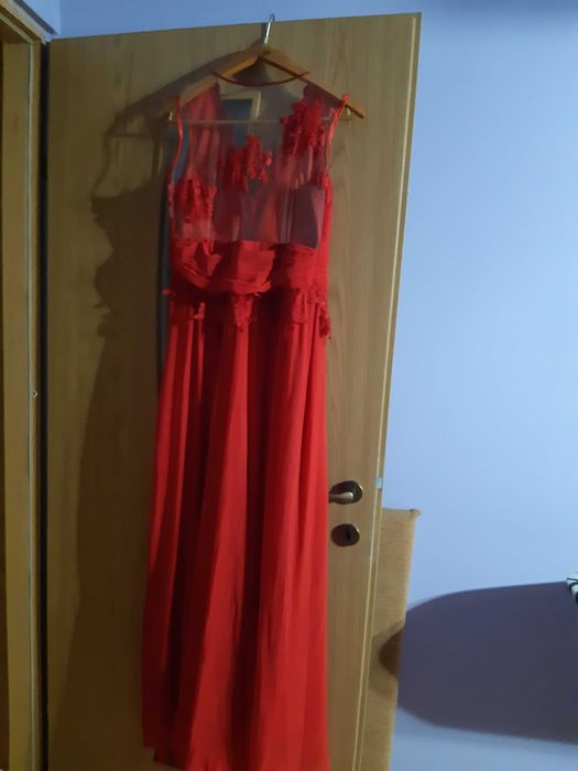 Rochie de ocazie - stare foarte buna
