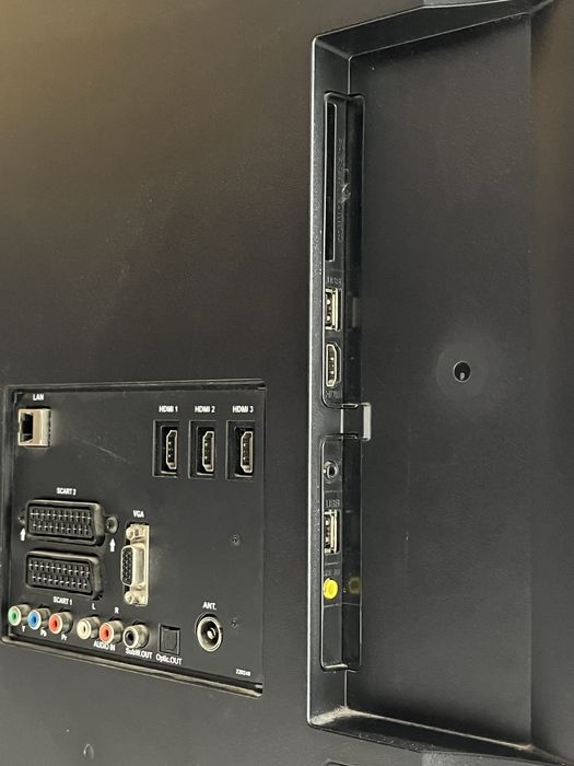 Телевизор Toshiba 48 инча