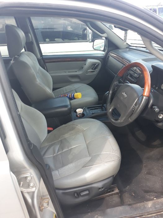 Dezmembrez jeep grand cherokee wj 2,7 crdi/4.7b/3.1td