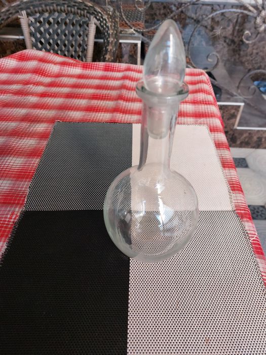 Графин с  крышкой,стеклянный.  0,7л