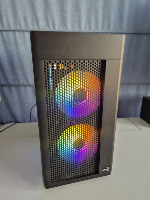 Gaming PC GTX 1660 6GB cu i5-11400 + 1TB SSD si 16GB DDR4-3000 LPX