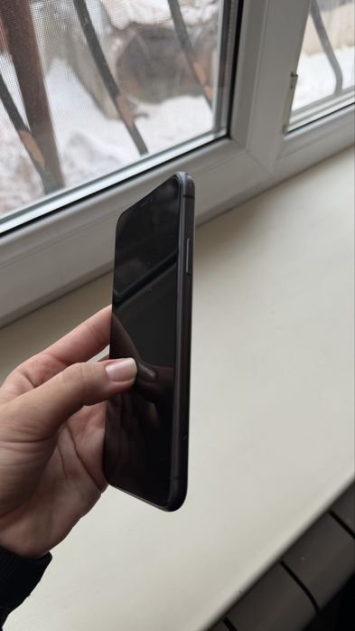 Продам Айфон 11 , 128 гб