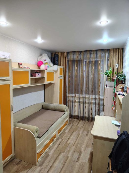 продам 3ком квартиру центр