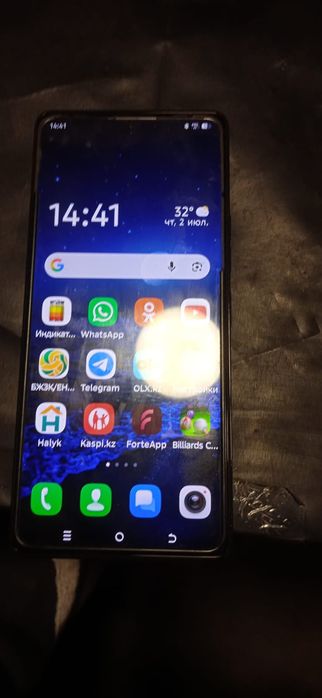 Телефон Tecno Camon 30
