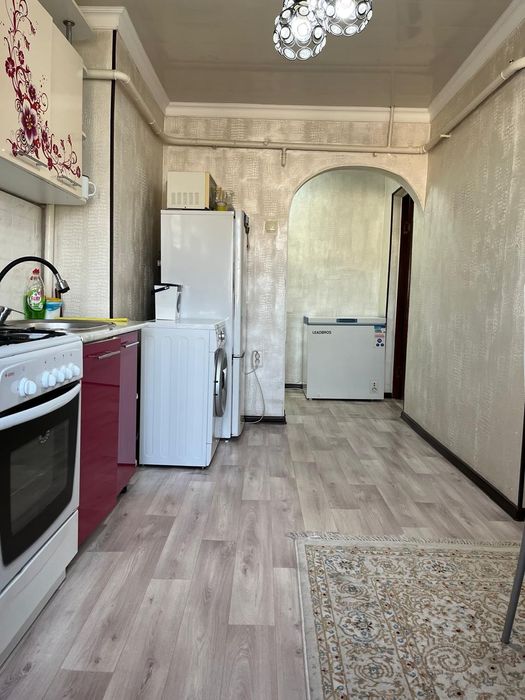 Продаеться 2 - комнатная квартира