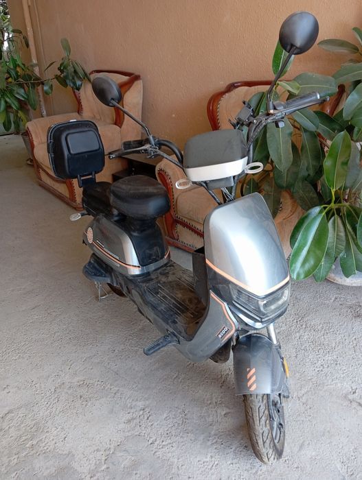 Elektro Skuter sotiladi 1 oylik