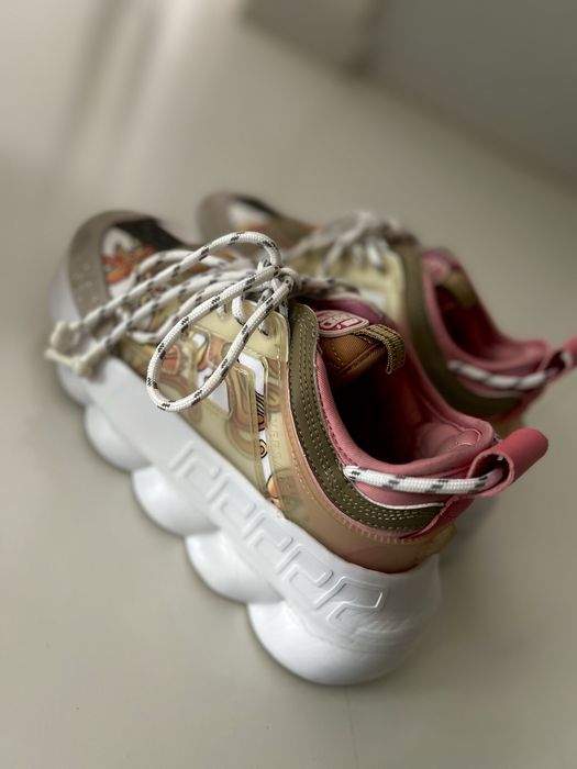 adidasi versace chain reaction