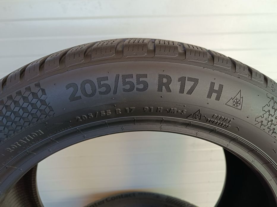 2бр зимни гуми 205/55/17/Continental winter contact TS870P/dot4523/5мм