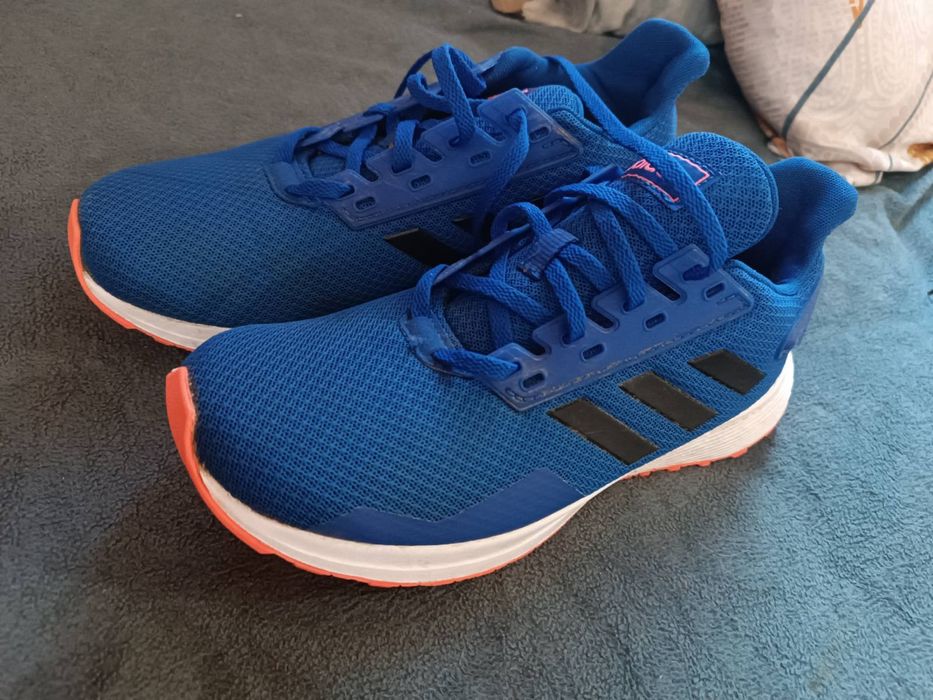 Адидас оригинални