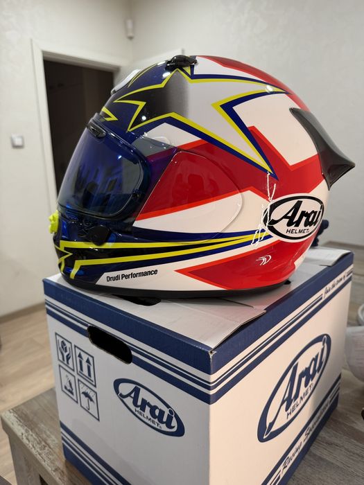 Каска за мотоциклет Arai Quantic Star Stripes Yellow