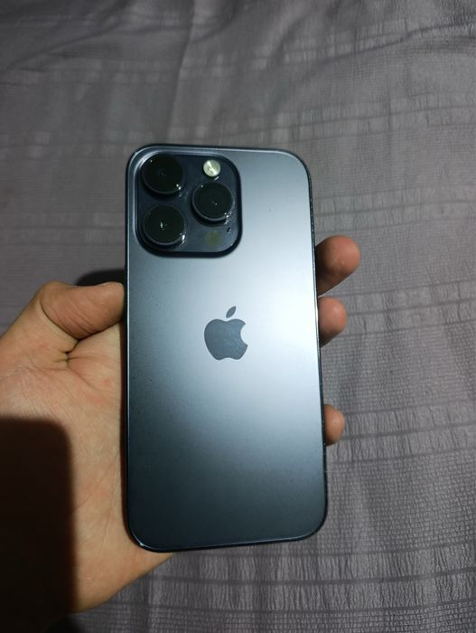 Iphone 14 pro purple