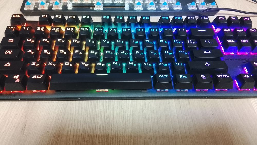 hyperx alloy origins core HX-KB7Rdx-ru