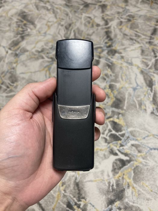 Nokia 8910i