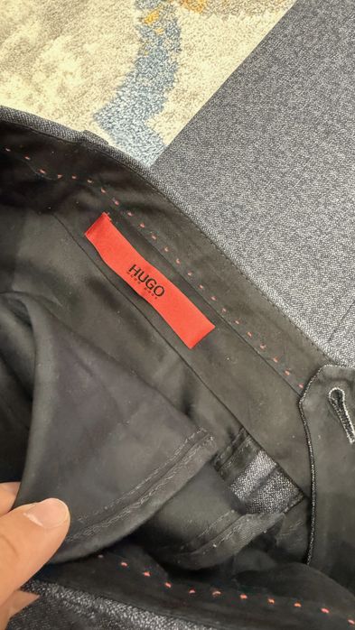 Продам брюки от Hugo Boss  оригинал