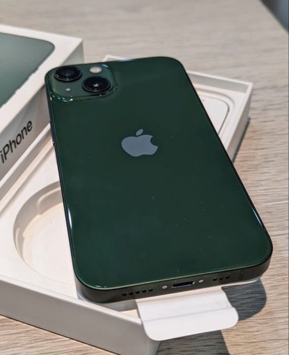 Iphone 13 на 128gb  Айфон 13