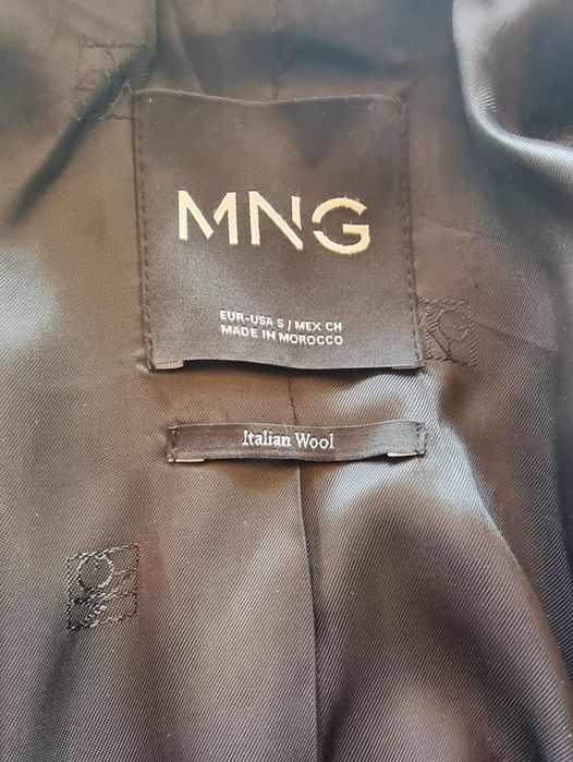 MANGO дамски вълнени палта от премиум колекцията