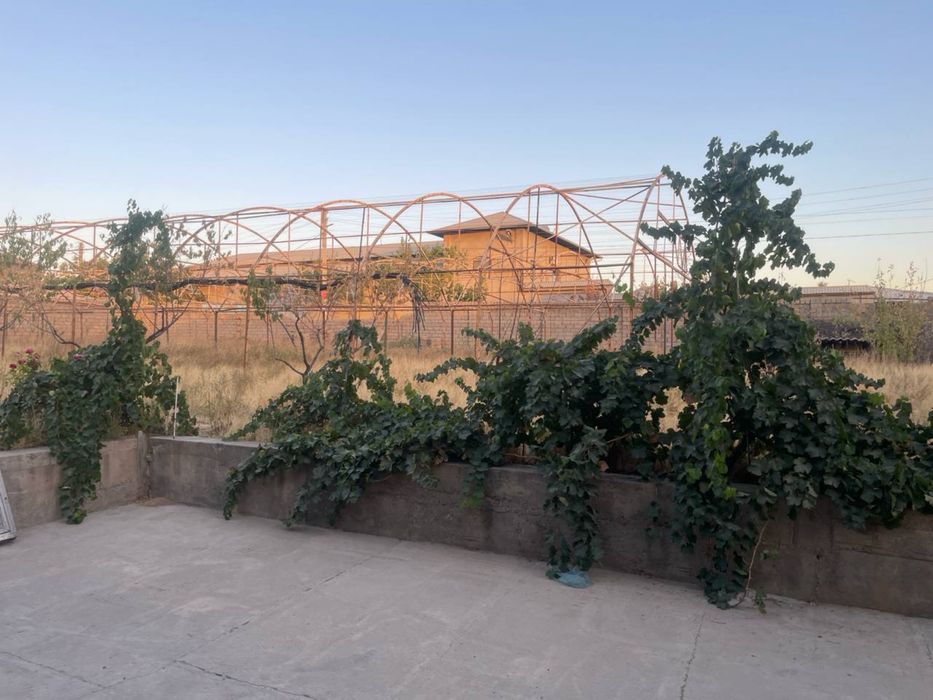 Yer sotiladi, Продаётся участок