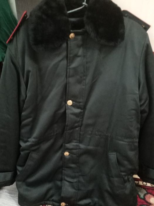 Продам новый бушлат.