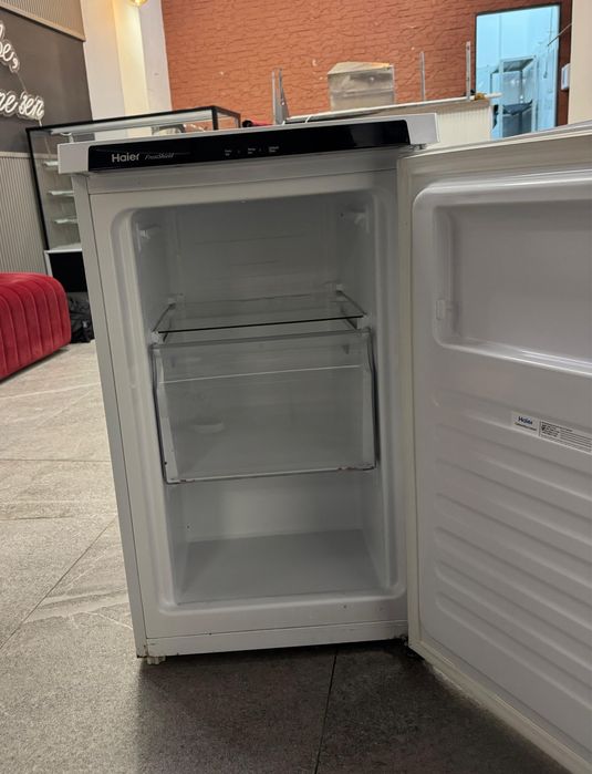 Мини морозильник и мини холодильник