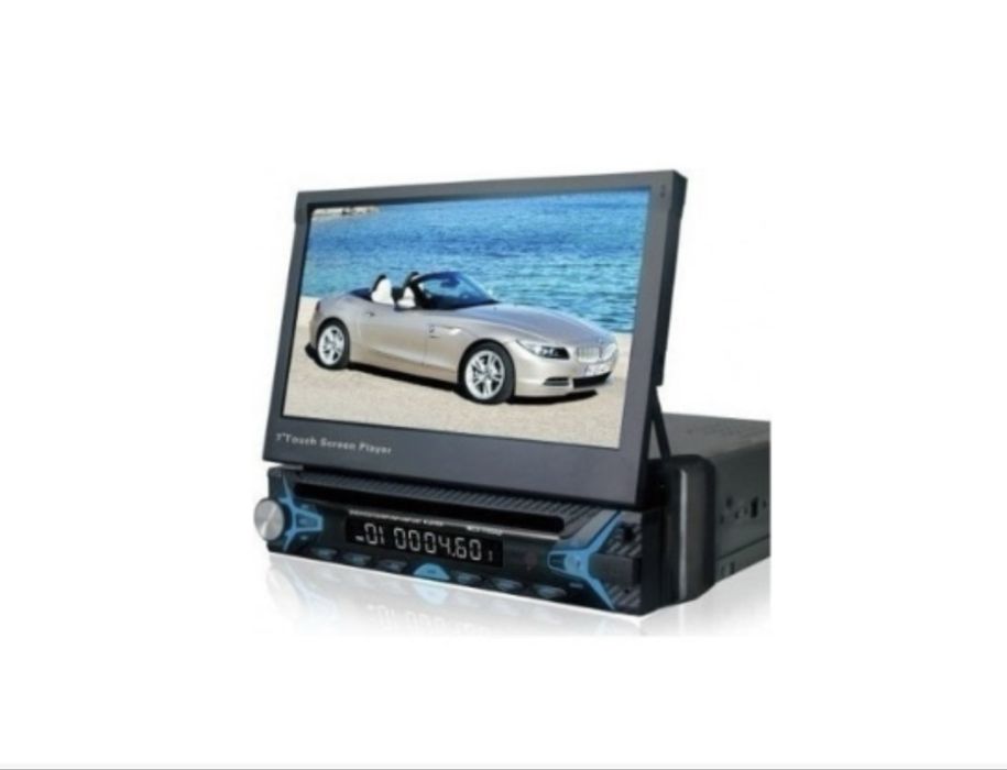 Универсална автомобилна мултимедийна система