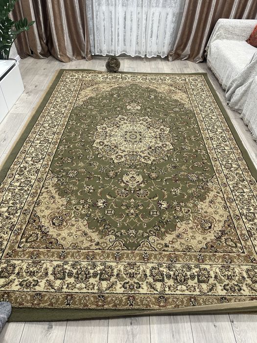 Продам ковер 2*3